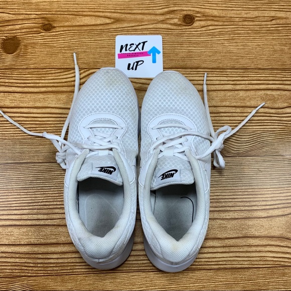 *SOLD* Nike Triple White Tanjun Casual Athletic - Picture 7 of 8